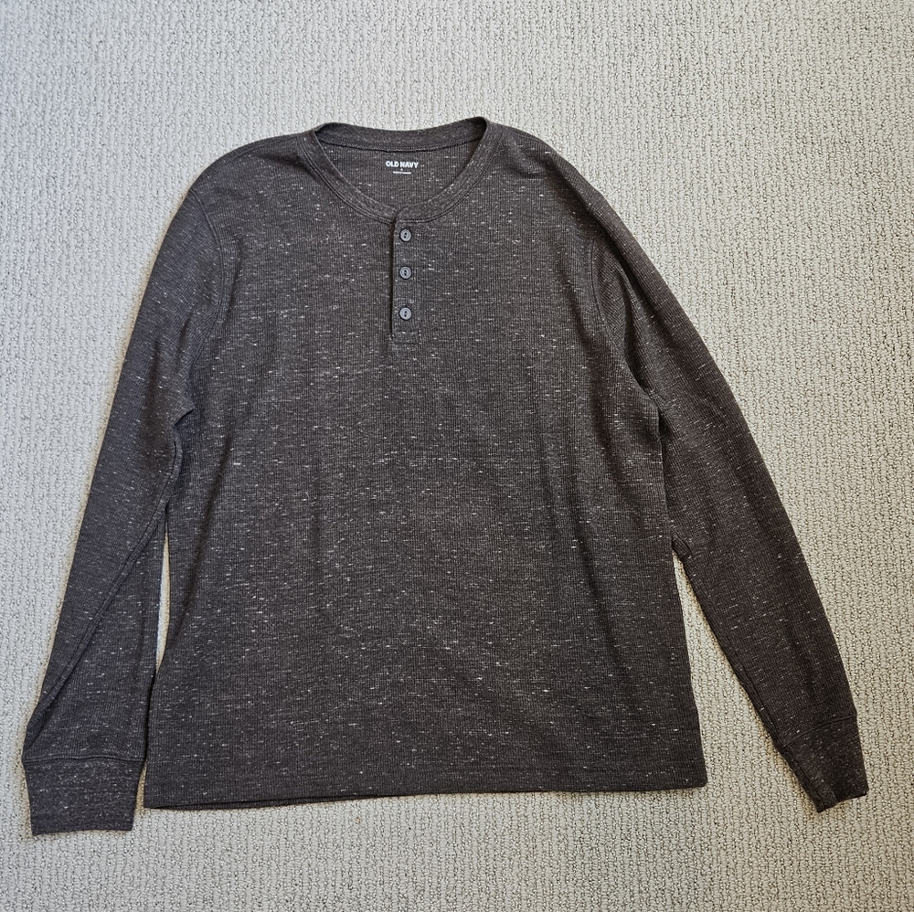 Old Navy Men's Brown Long Sleeve Henley